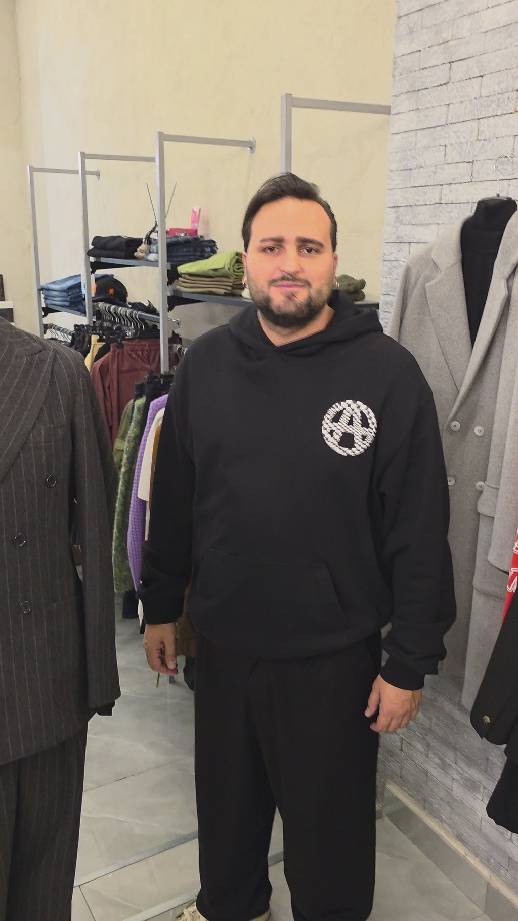 Abito gessato in lana