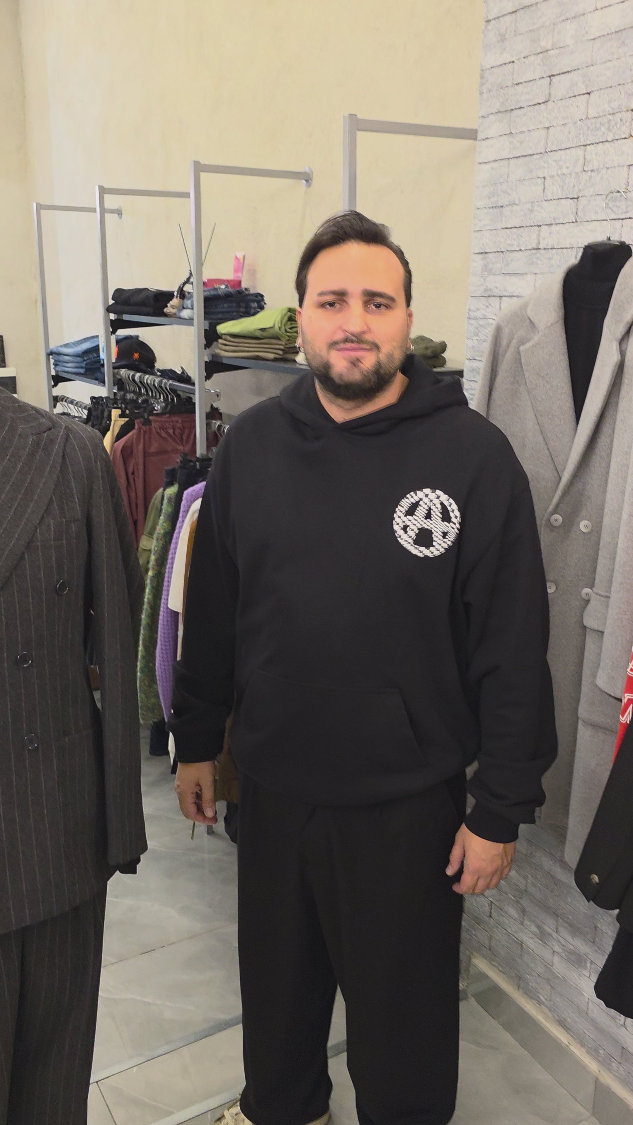 Abito gessato in lana