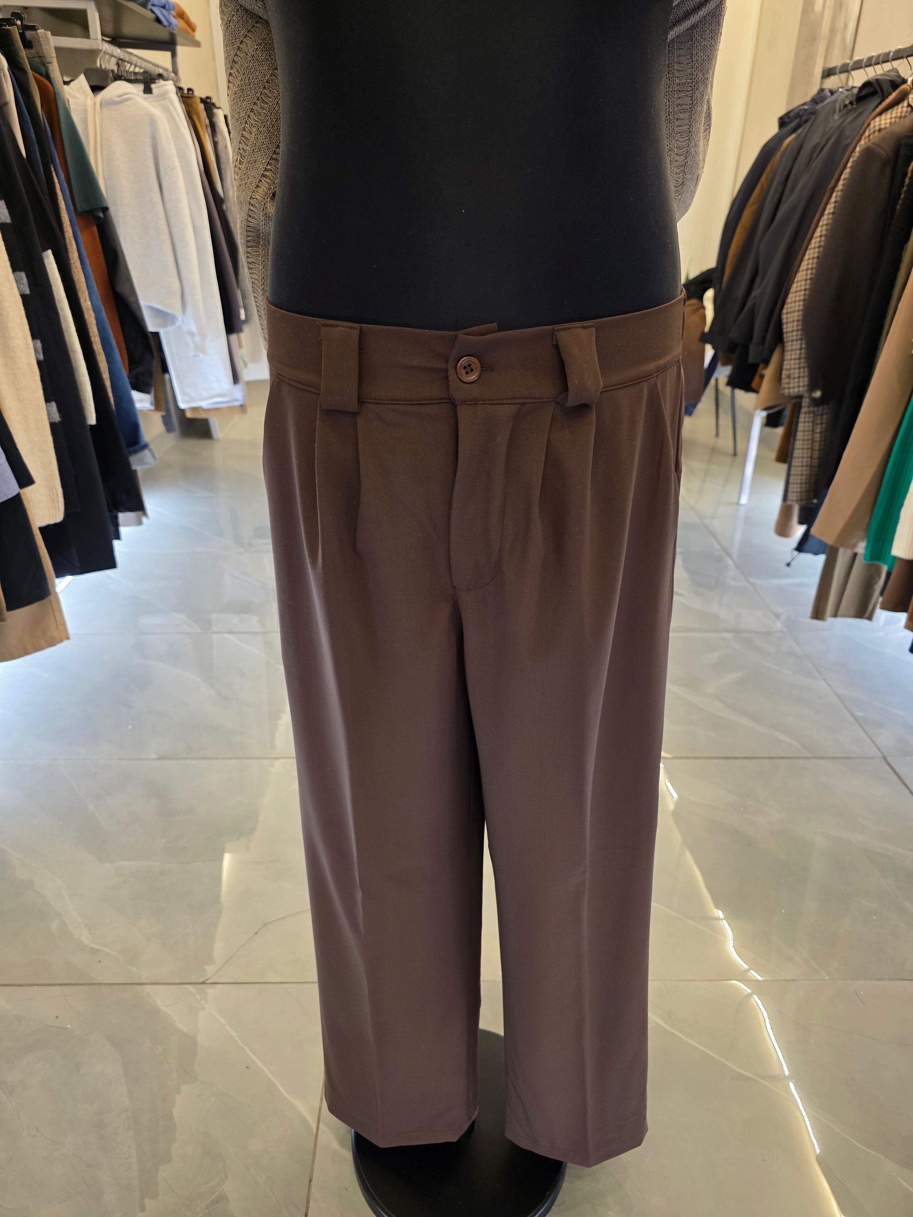 Pantalone fondo ampio