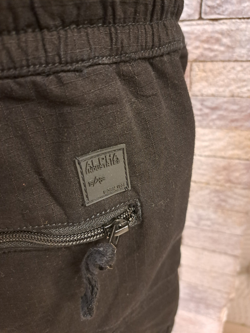 Cargo  Alpha industries