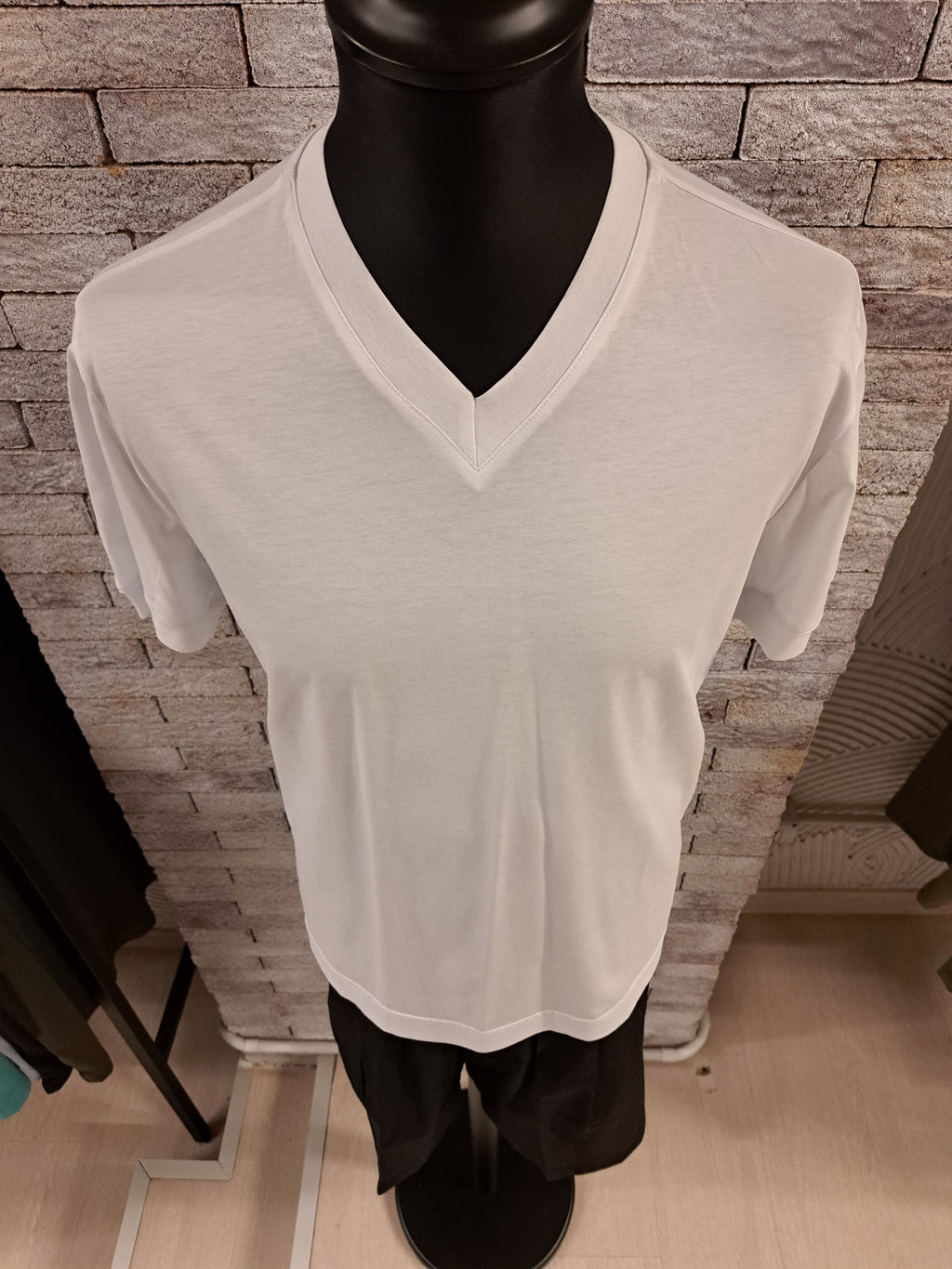 T-shirt filo di Scozia scollo a V