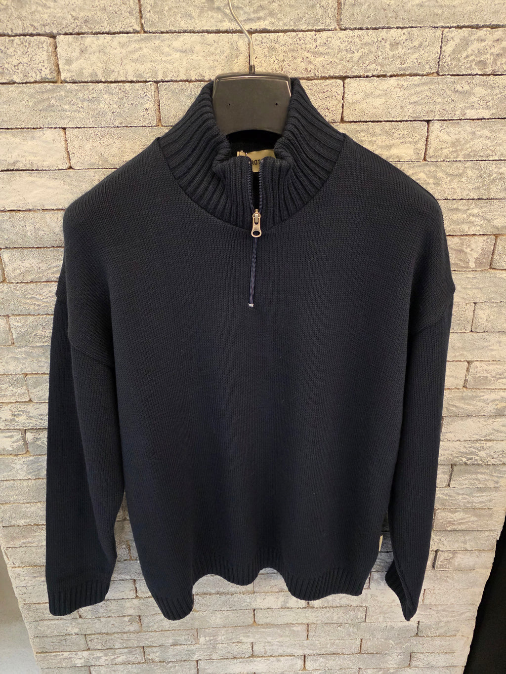 Maglione con zip