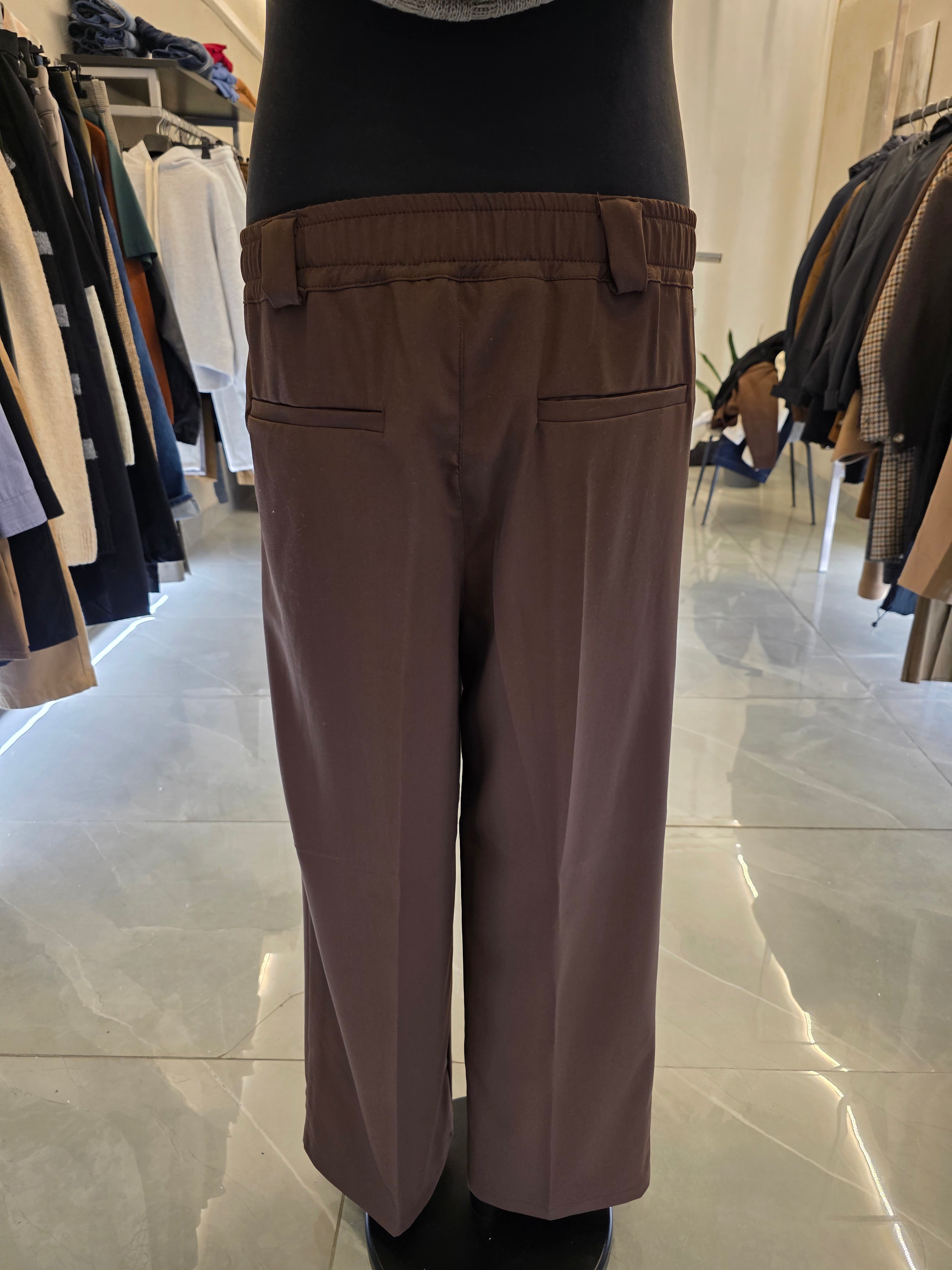Pantalone fondo ampio