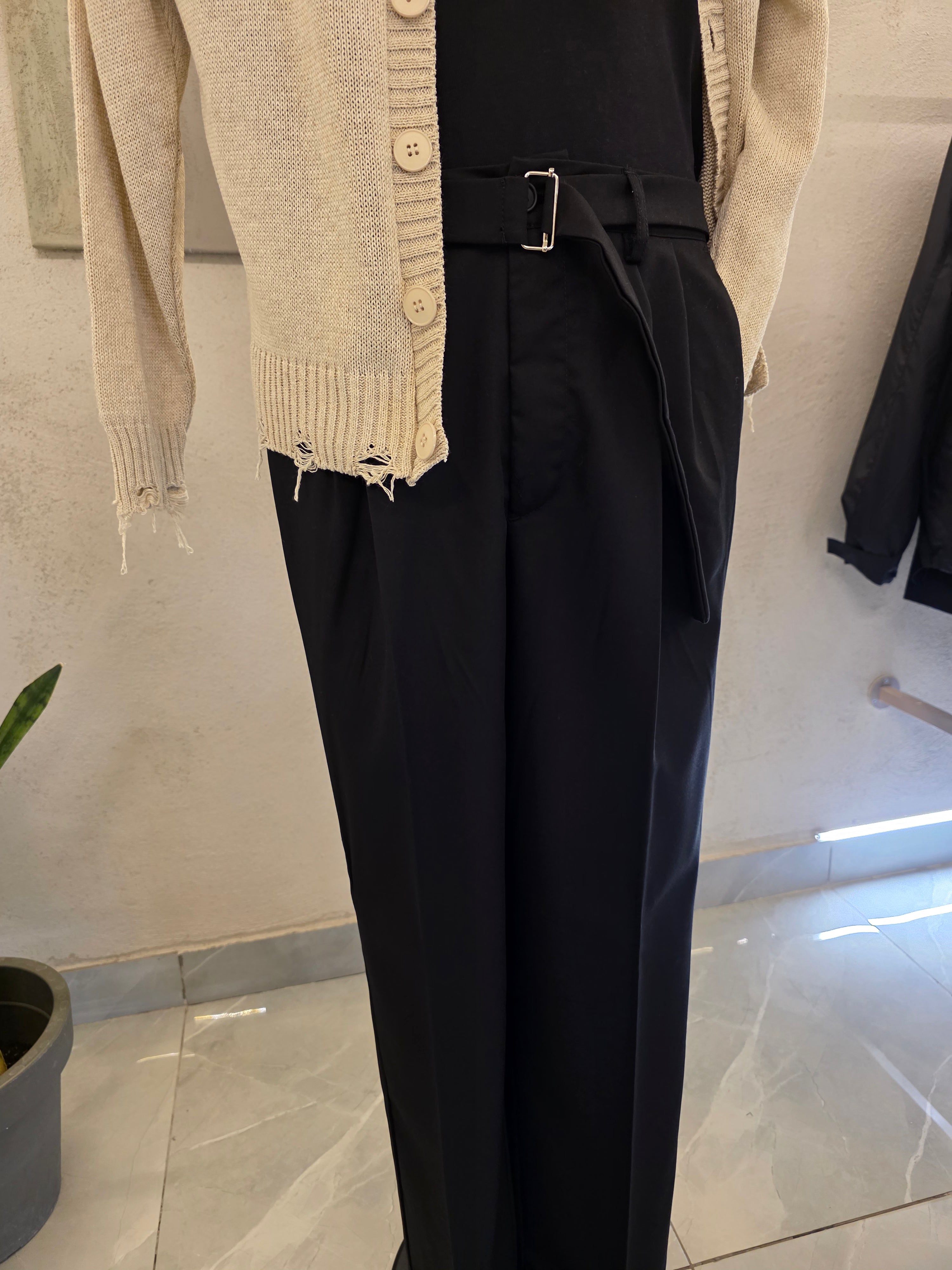 Pantalone con cintura