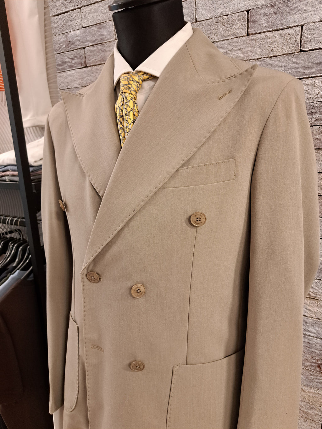 Abito doppiopetto