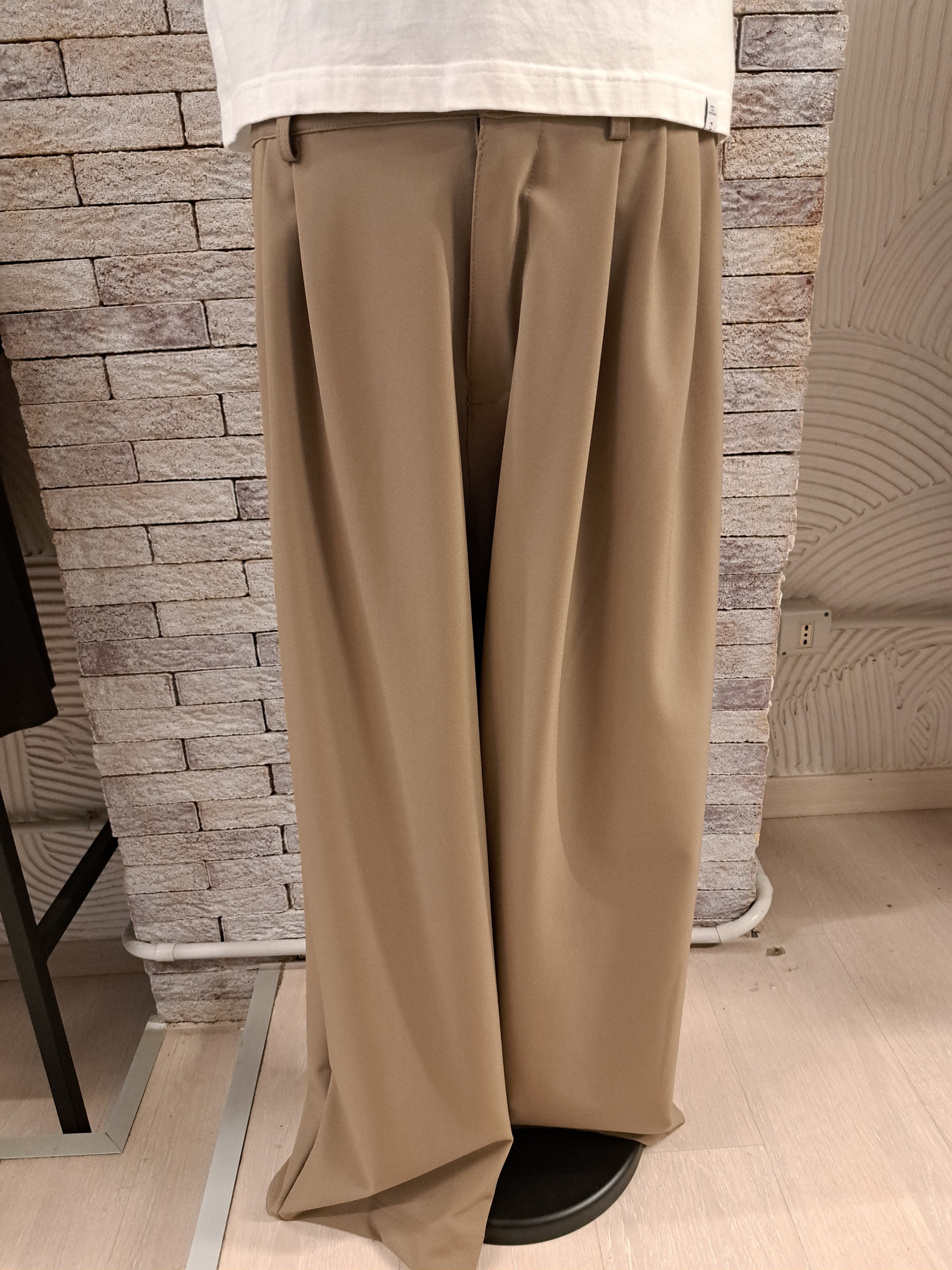 Pantalone fondo largo