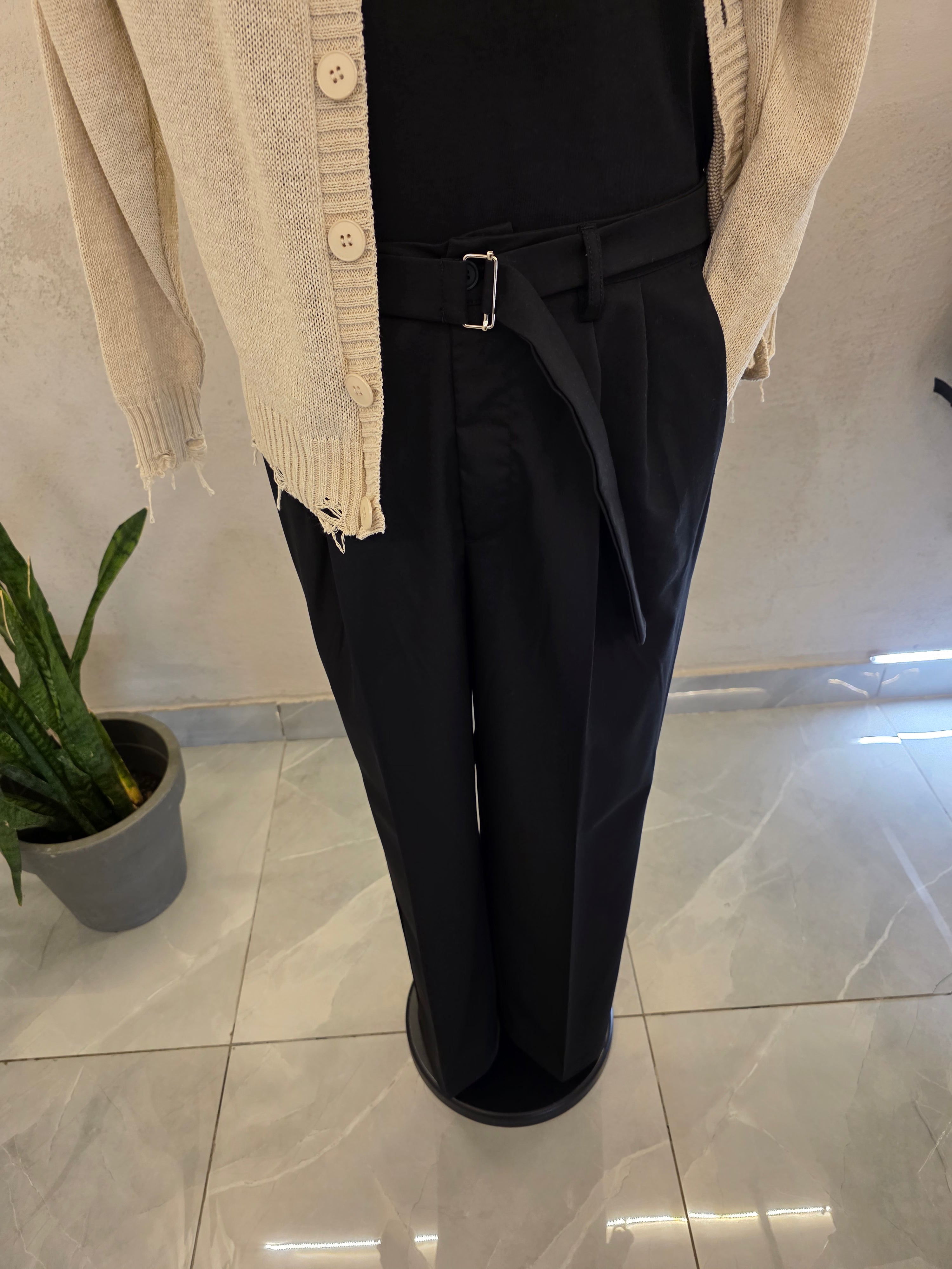 Pantalone con cintura